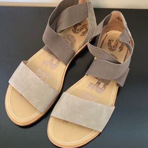Stylish Sorel Beige Sandals